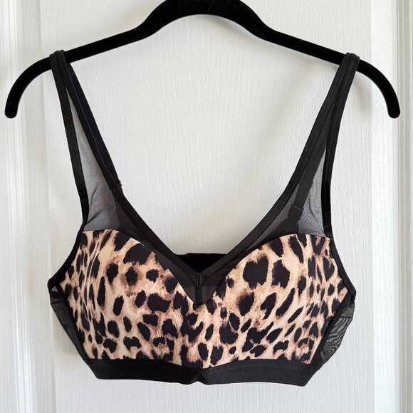 Victoria's Secret INCREDIBLE LIGHTWEIGHT MAX Sports Bra Women's 36C Animal Print - Picture 1 of 8